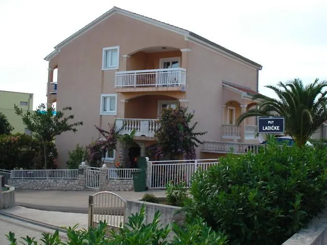 Antonio Apartamento